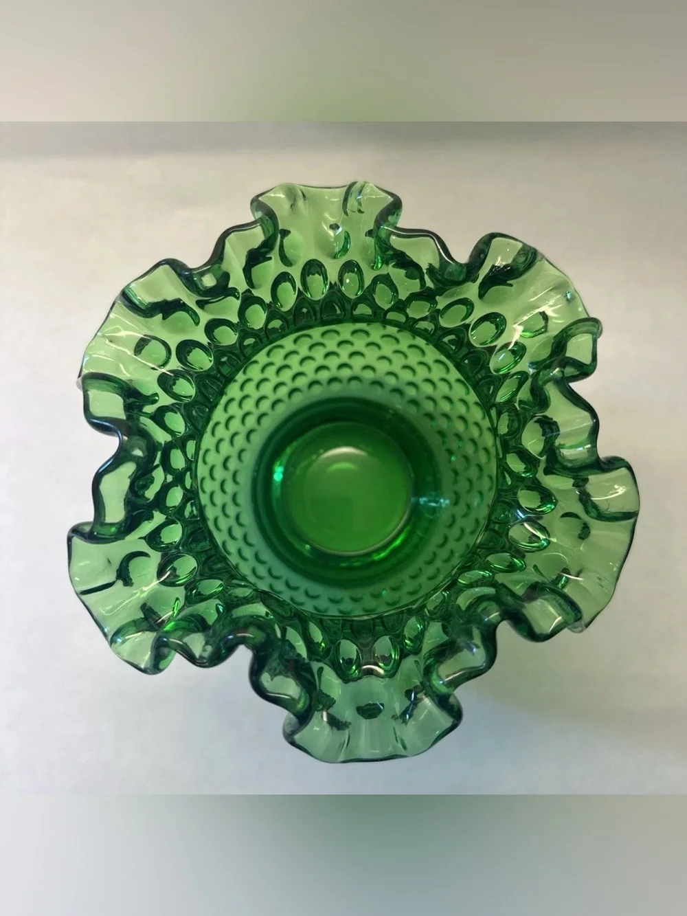 Vintage Fenton Emerald Green Hobnail Ruffled Edge Large Rose Bowl Vase 5.5x6.5